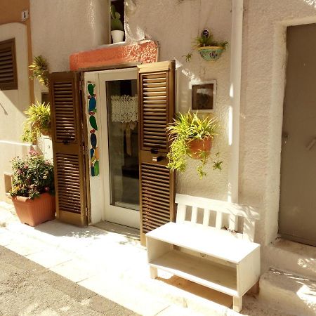 La Casa Di Lo Apartment Монополи Екстериор снимка