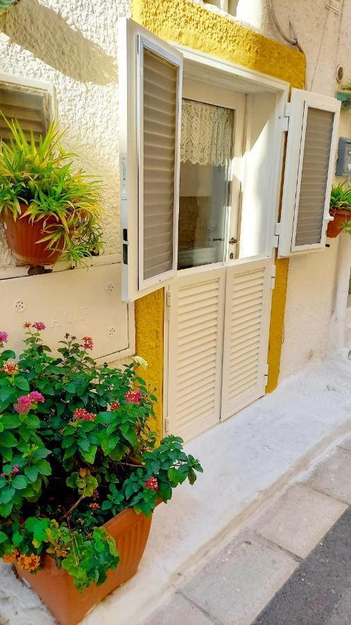 La Casa Di Lo Apartment Монополи Екстериор снимка