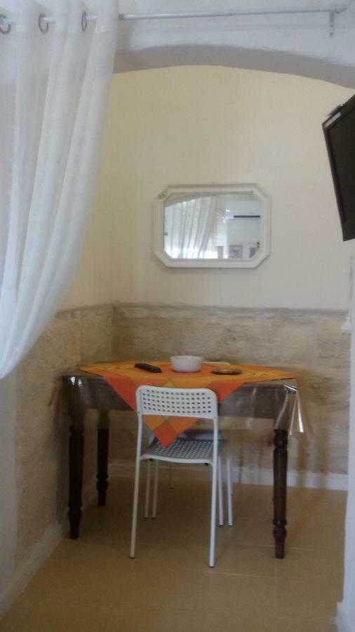 La Casa Di Lo Apartment Монополи Екстериор снимка